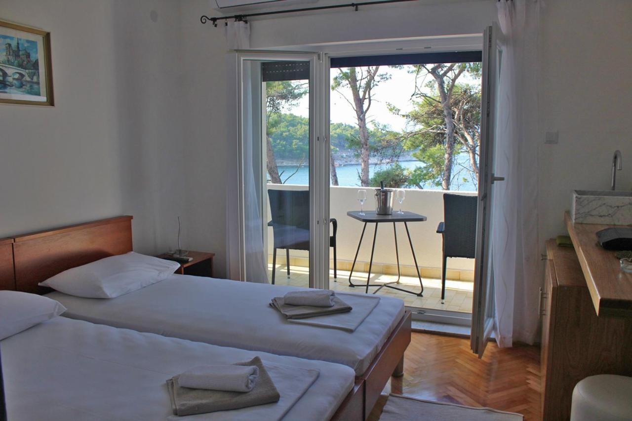 Covahouse Apartment Jelsa  Bagian luar foto
