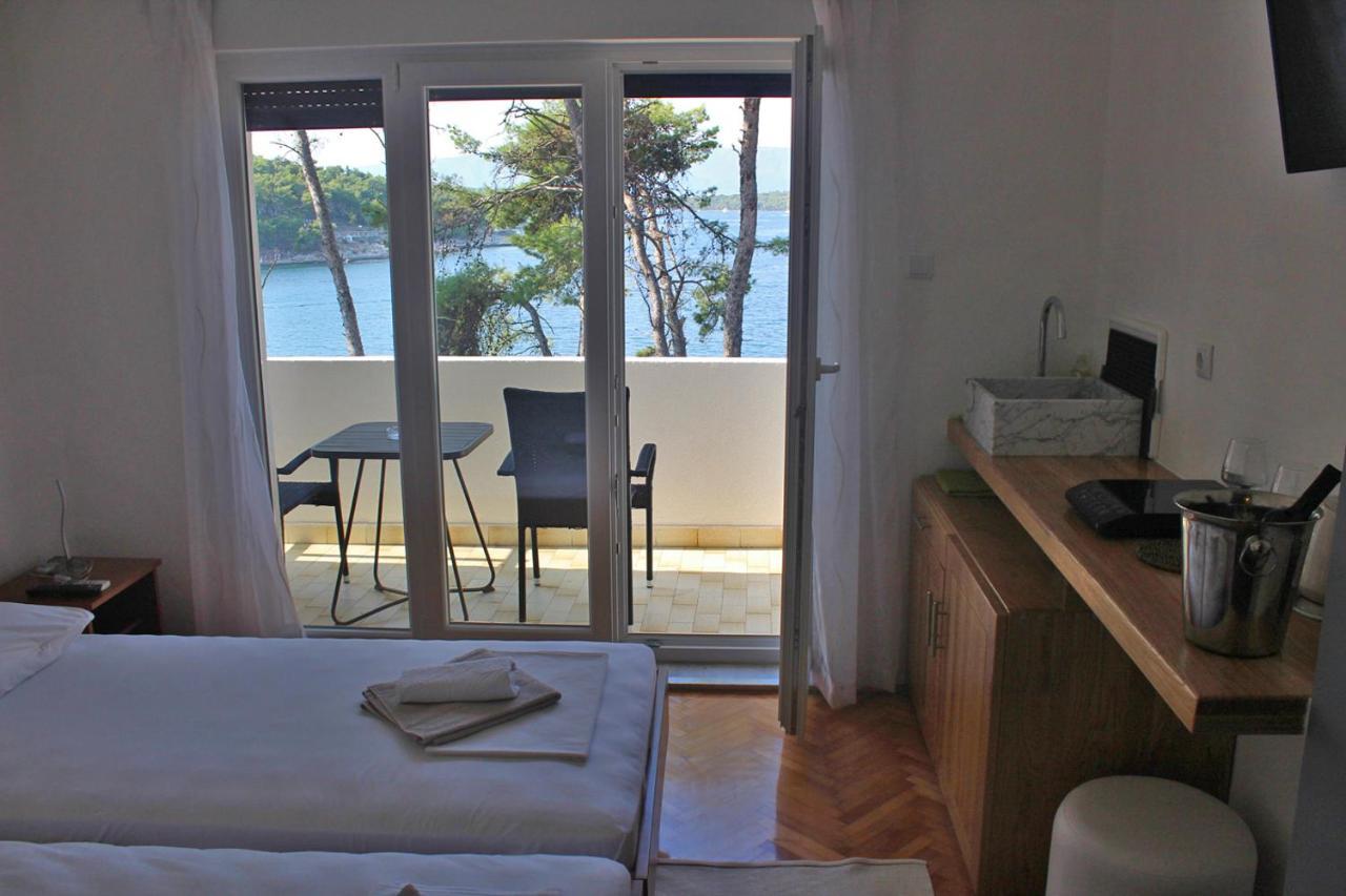 Covahouse Apartment Jelsa  Bagian luar foto