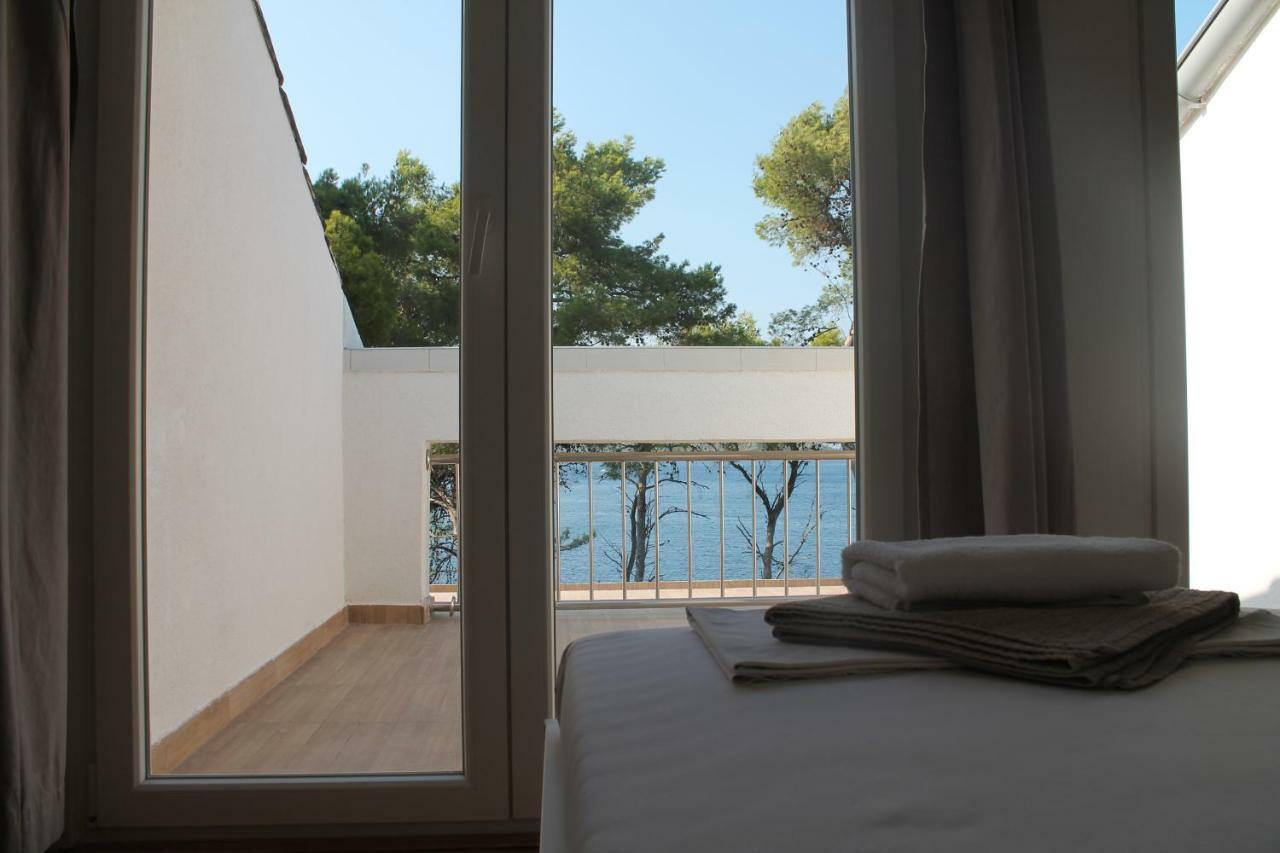 Covahouse Apartment Jelsa  Bagian luar foto