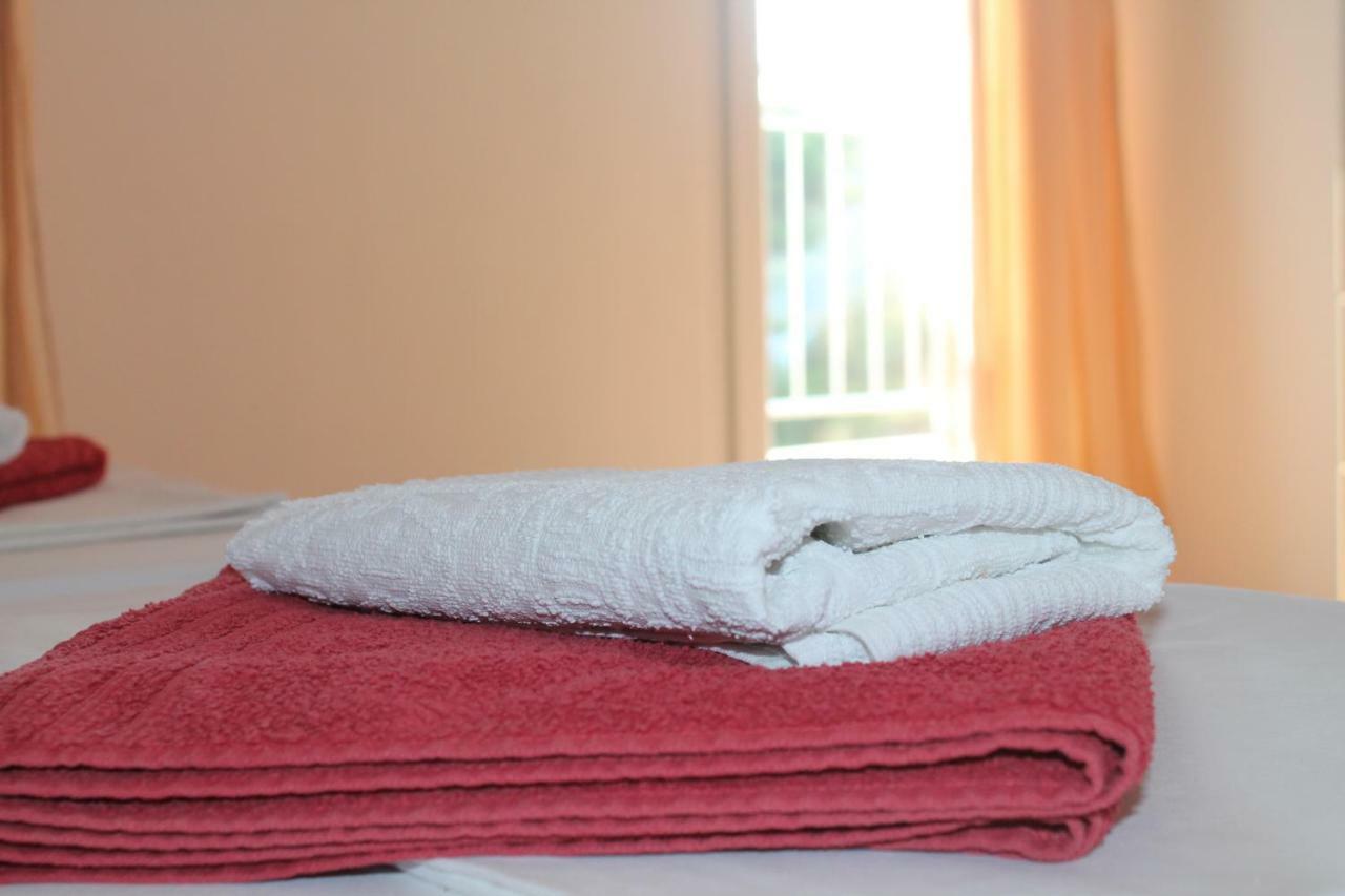Covahouse Apartment Jelsa  Bagian luar foto